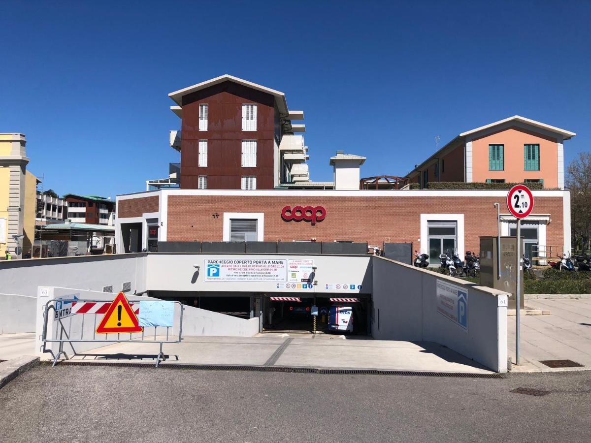 Kasia Porta Sul Mare Di Livorno Free Parking Eksteriør bilde