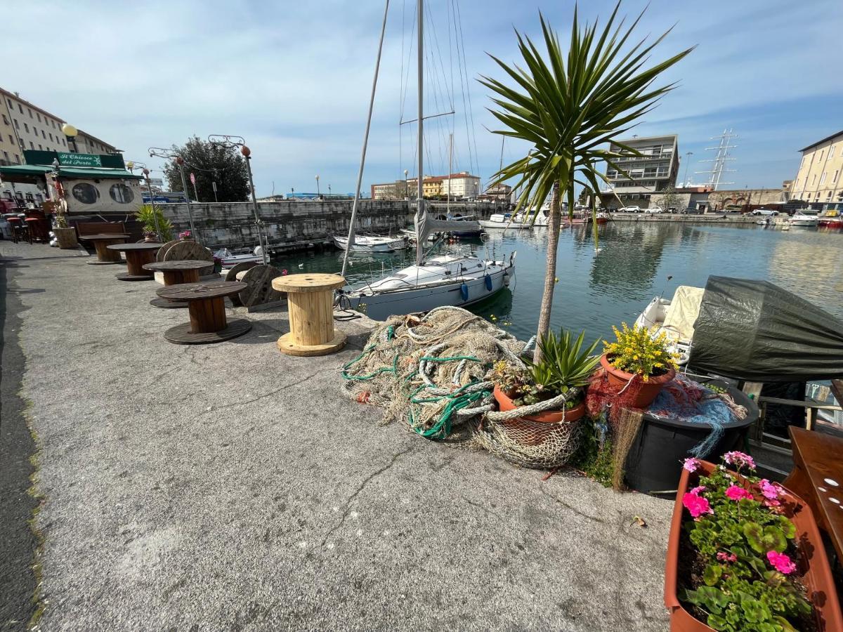 Kasia Porta Sul Mare Di Livorno Free Parking Eksteriør bilde