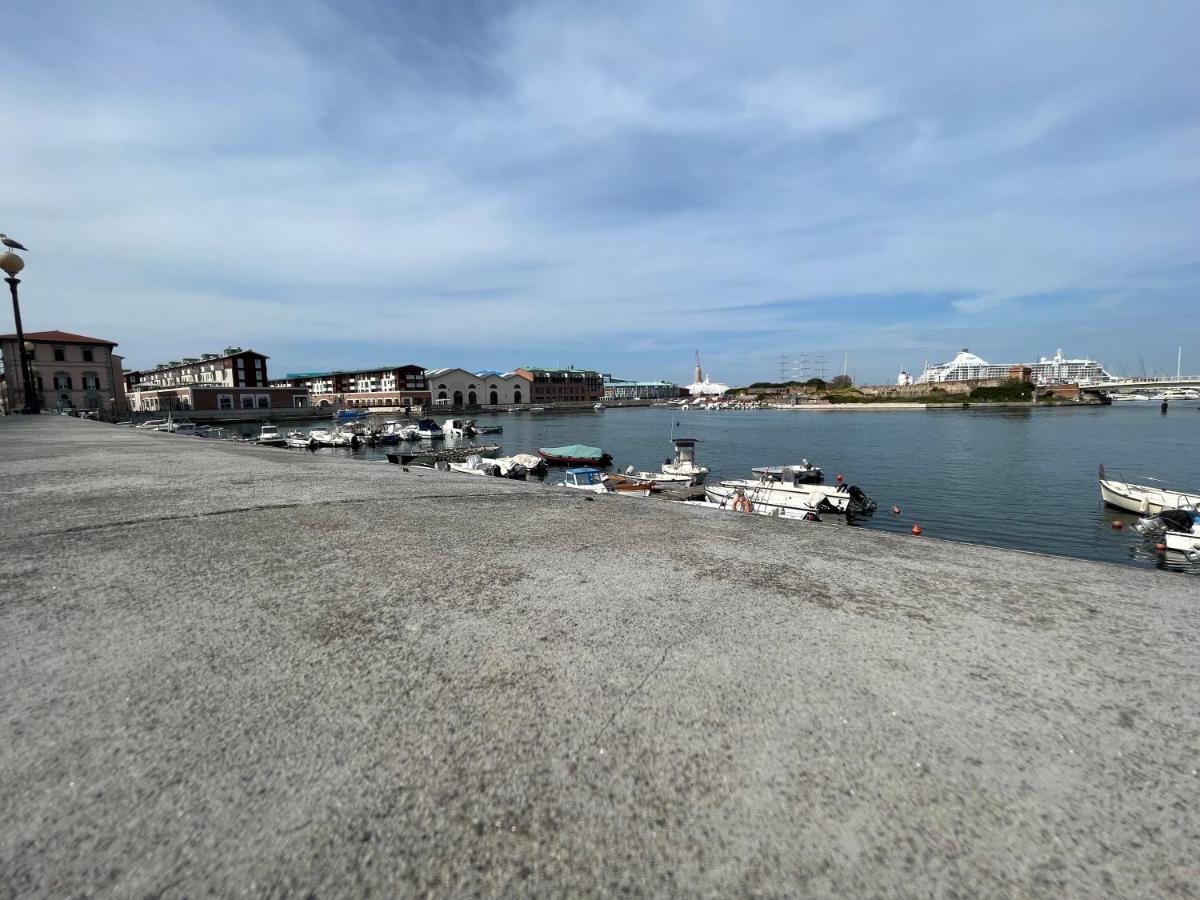 Kasia Porta Sul Mare Di Livorno Free Parking Eksteriør bilde