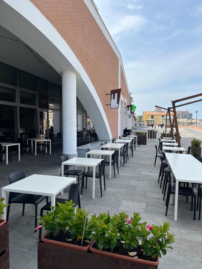 Kasia Porta Sul Mare Di Livorno Free Parking Eksteriør bilde